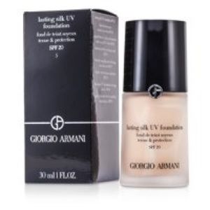 GIORGIO ARMANI LASTING SILK FOUNDATION